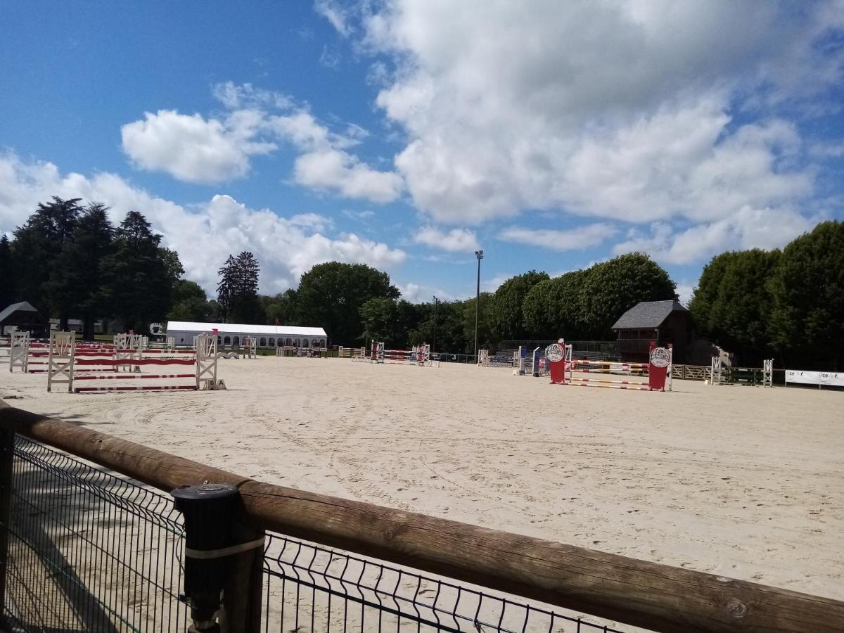 Chambre D Hotes Dans Maisonnette Independante Saint-Sornin-Lavolps 外观 照片
