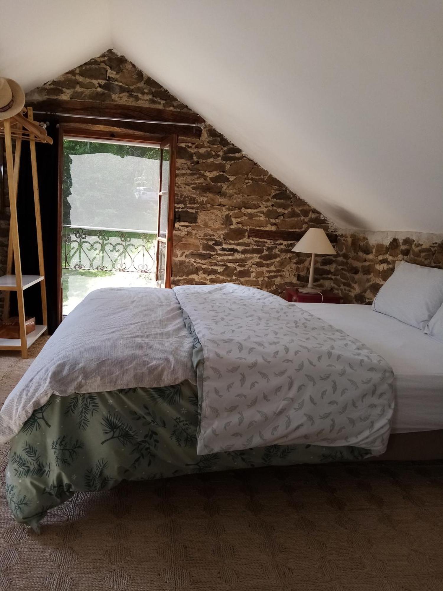 Le Grand Guillaume Maisonnette Independante Saint-Sornin-Lavolps 外观 照片